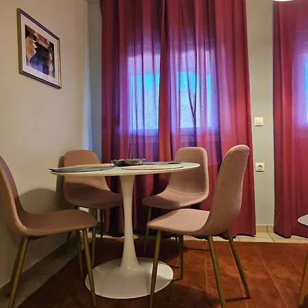 ιι σε αγροικία με τζακι Apartment *